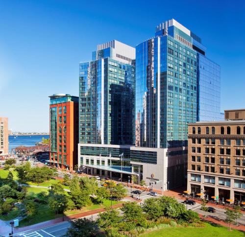 Hotels With Balcony Boston