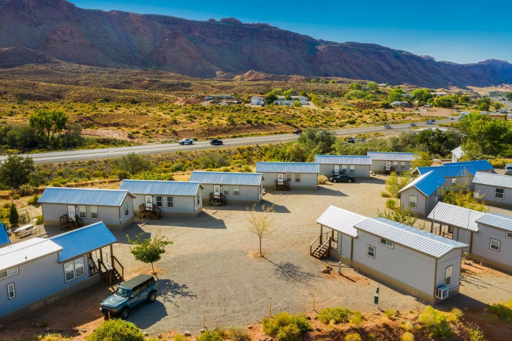 hotels with balcony in Moab