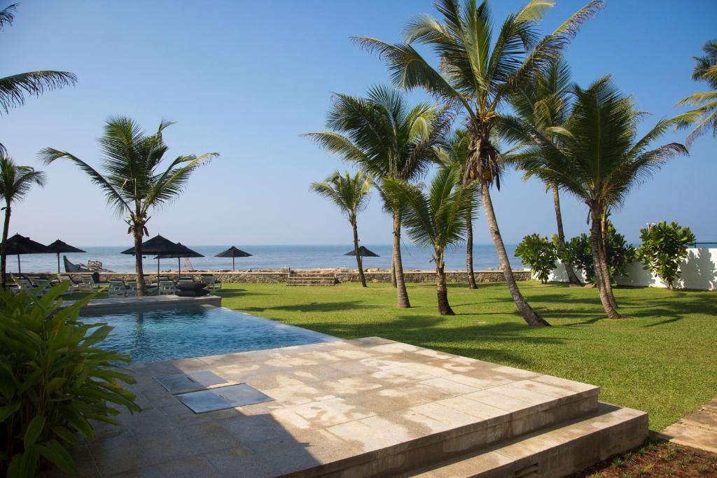 hotels with balcony in Galle