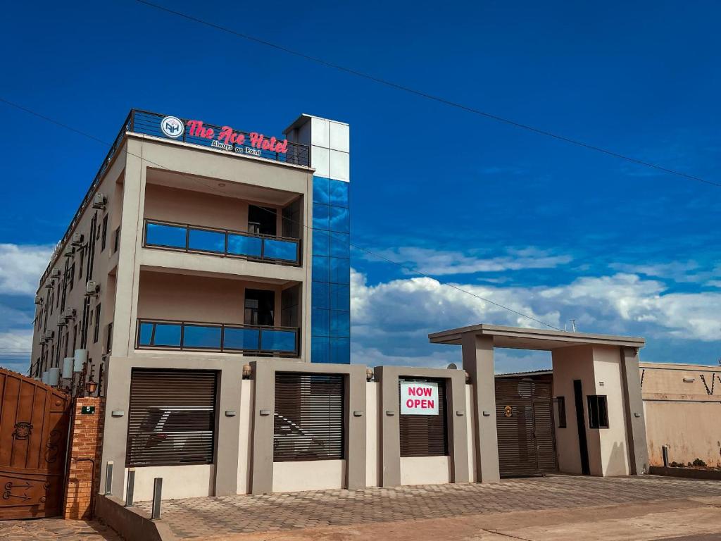 hotels with balcony in Lusaka