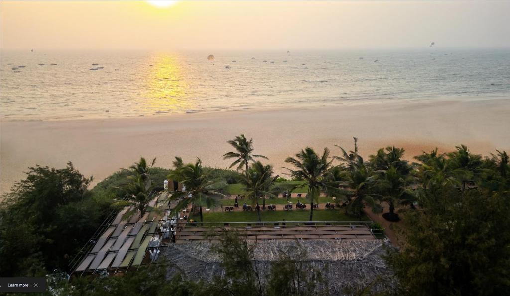 hotels with balcony in Calangute