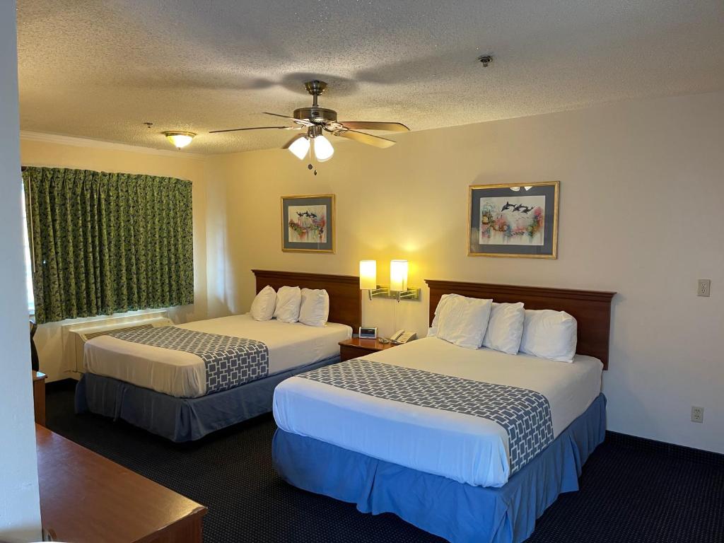 hotels with balcony in Rio Grande Valley