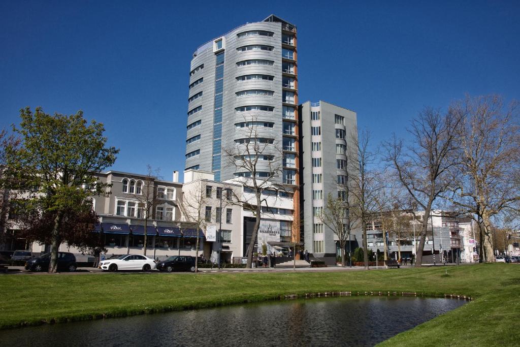 hotels with balcony in Rotterdam