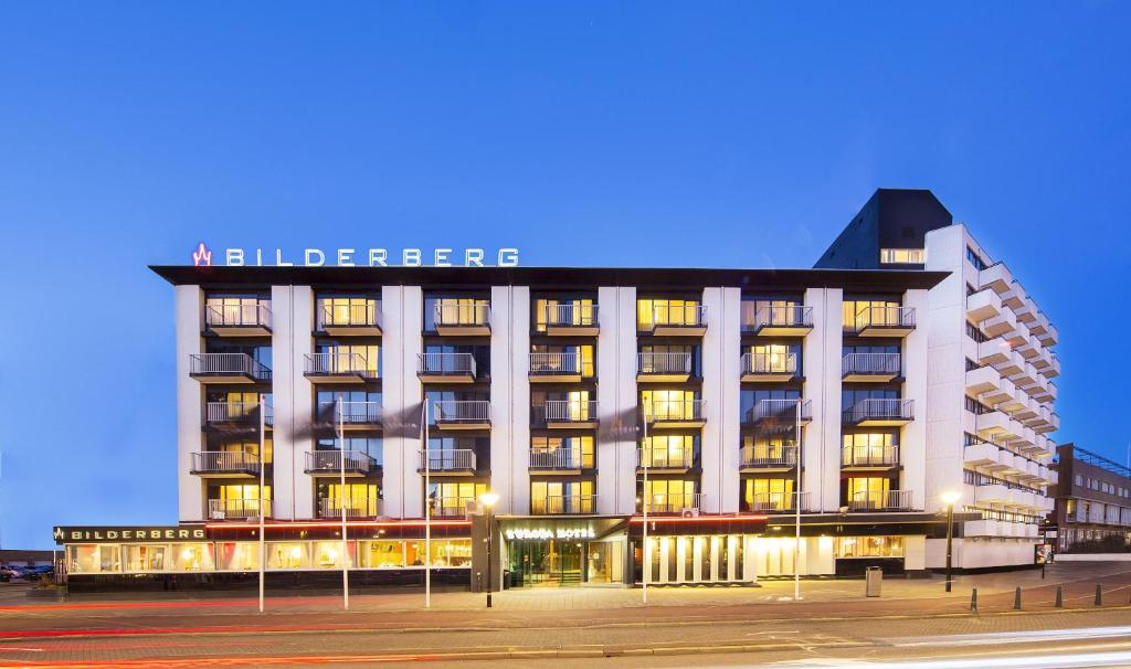 hotels with balcony in Scheveningen