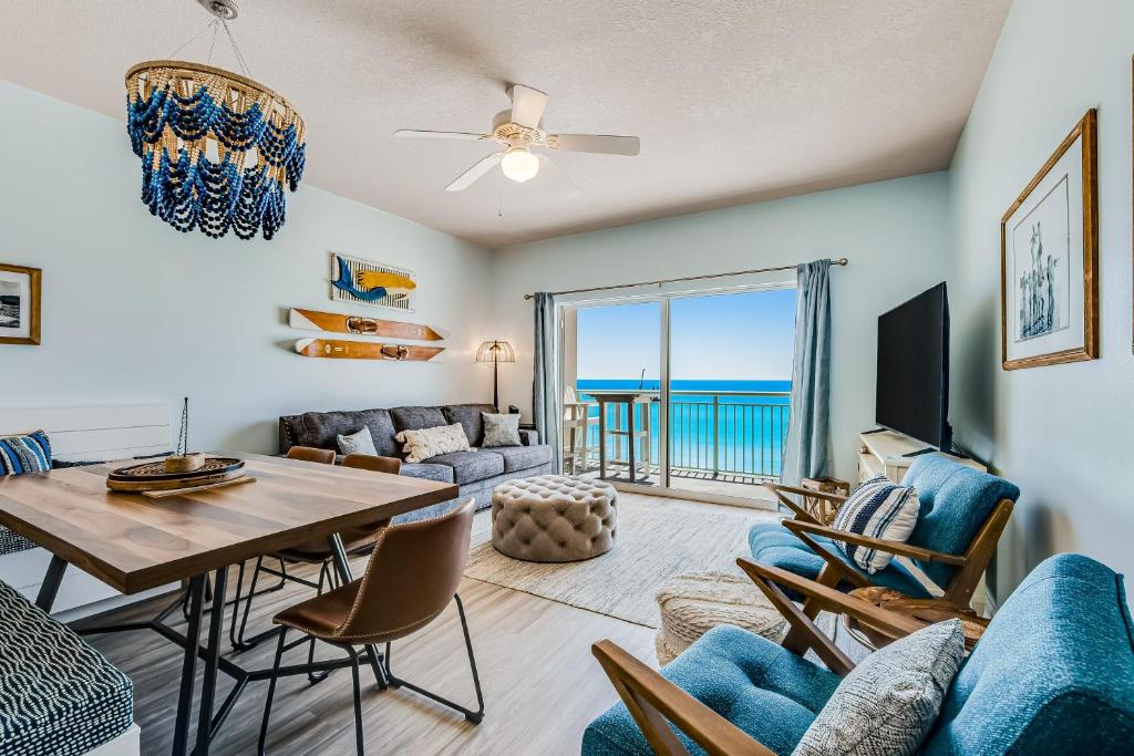 hotels with balcony in Fort Walton Beach