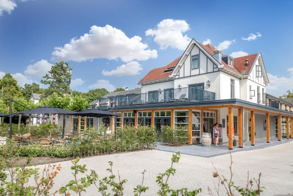 hotels with balcony in Dutch Coast