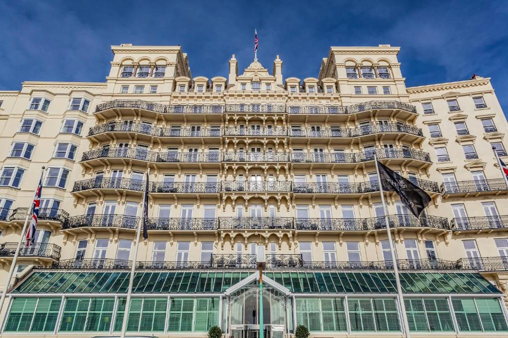 hotels with balcony in Brighton Hove