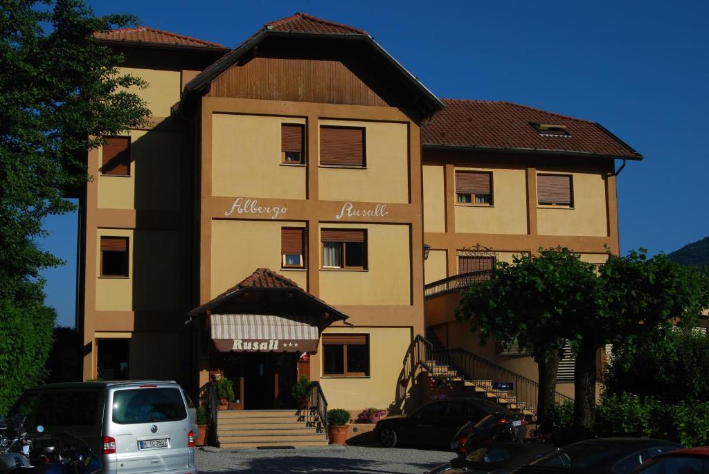 hotels with balcony in Tremezzo