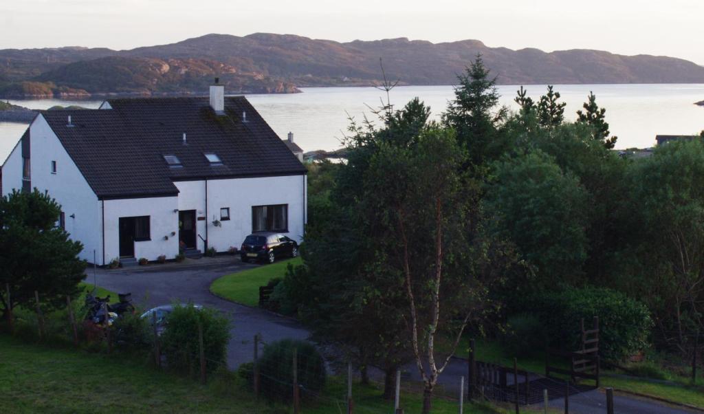 hotels with balcony in Highlands