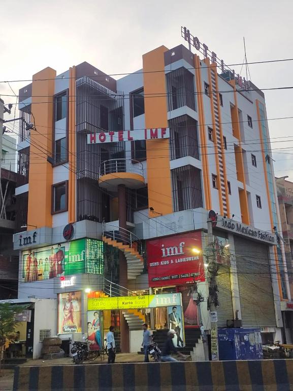 hotels with balcony in Patna