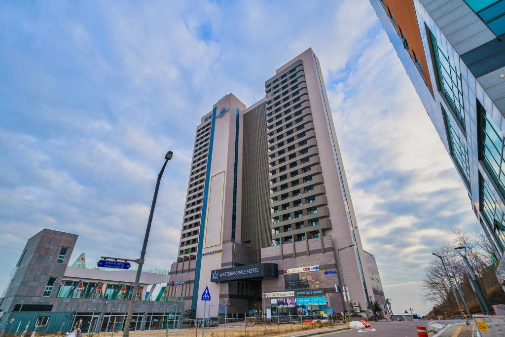 hotels with balcony in Incheon