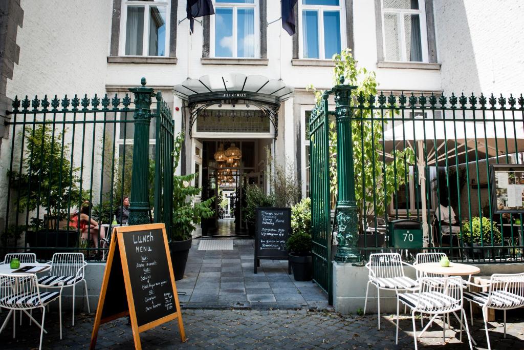 hotels with balcony in Maastricht