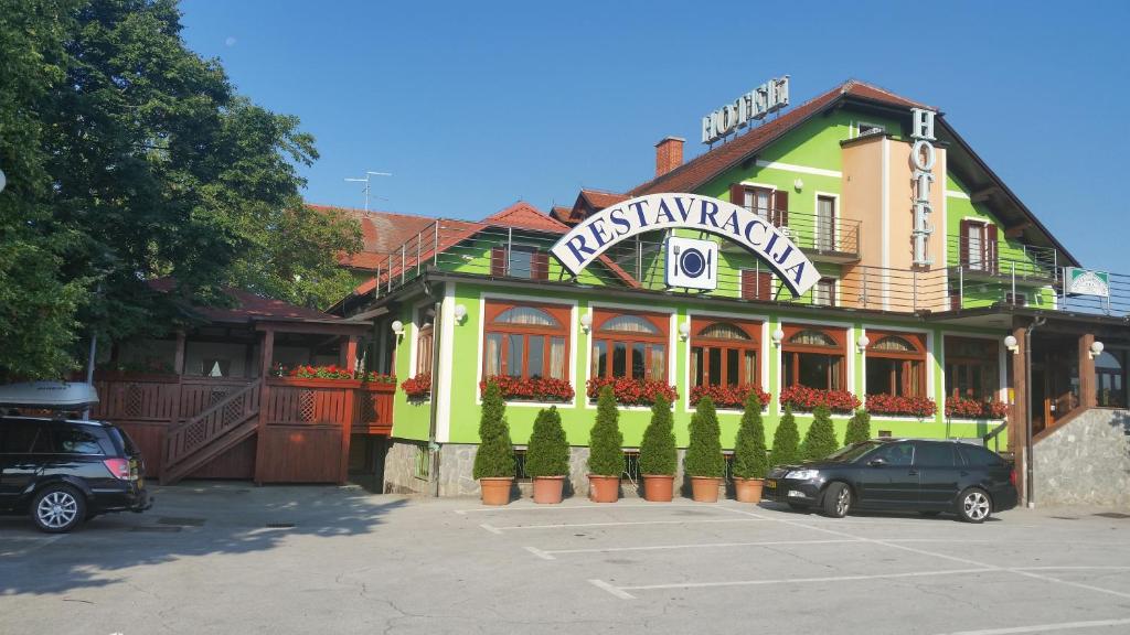 hotels with balcony in Ptuj