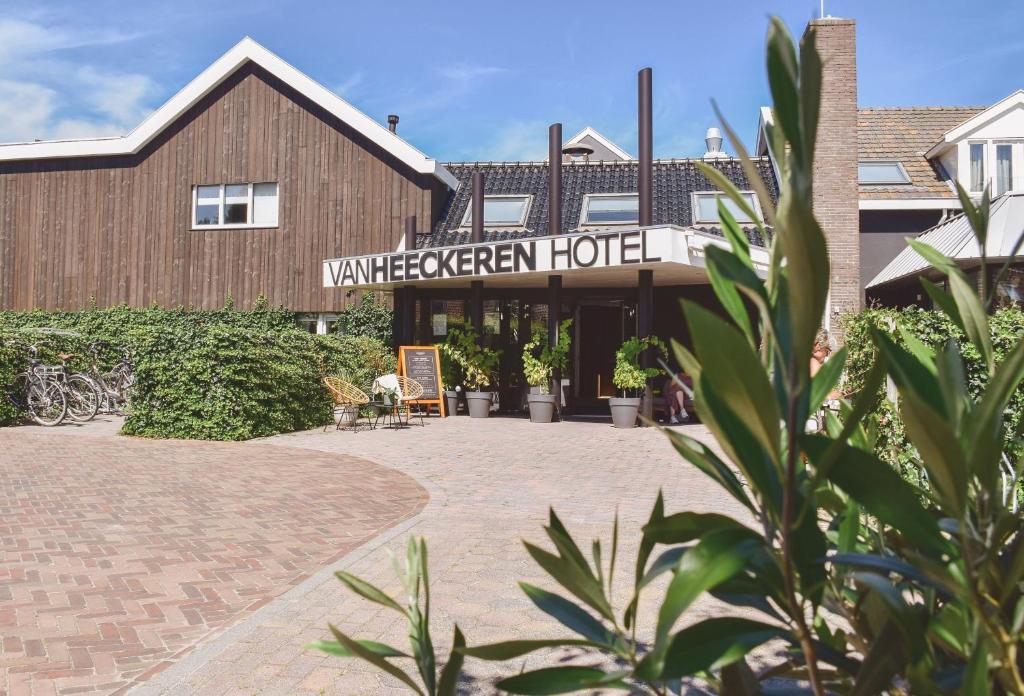 hotels with balcony in Dutch Coast