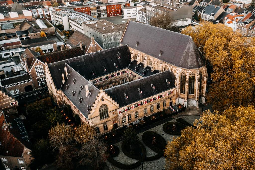 hotels with balcony in Maastricht