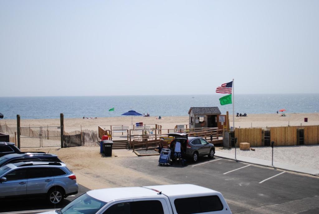 hotels with balcony in Point Pleasant Beach