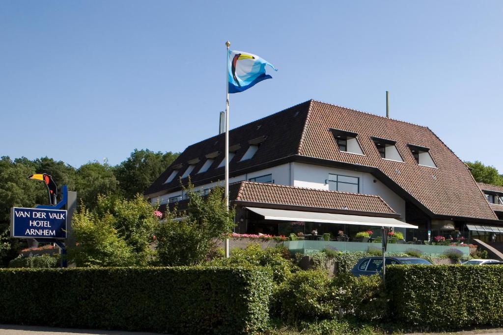 hotels with balcony in Arnhem