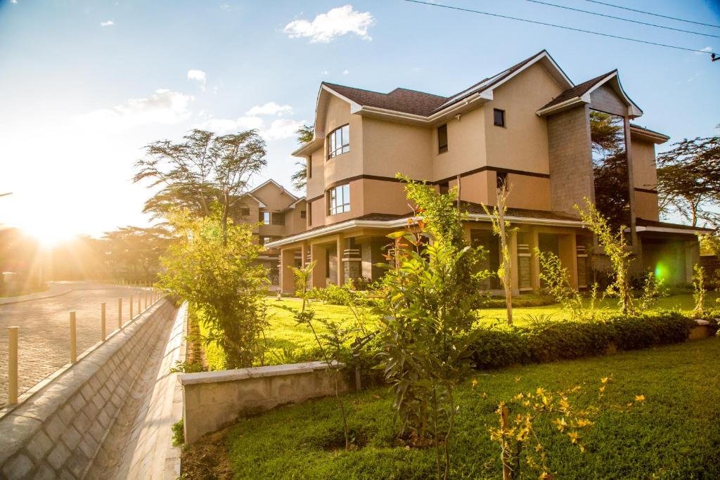 hotels with balcony in Naivasha