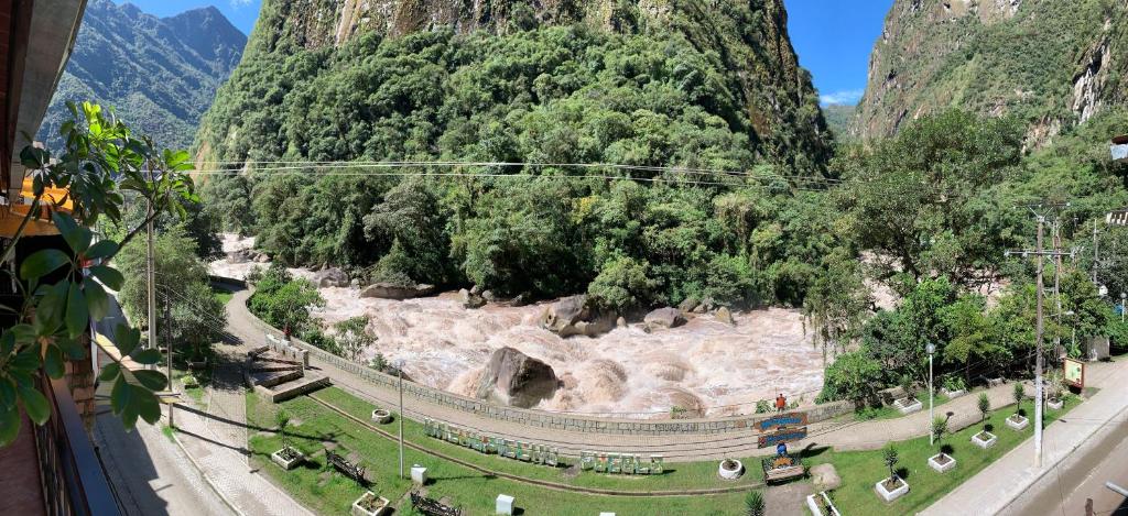 hotels with balcony in Machu Picchu