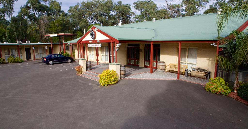 hotels with balcony in Healesville