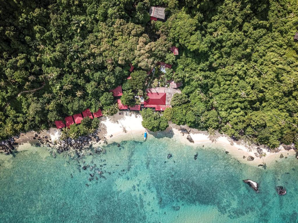 hotels with balcony in Tioman Island