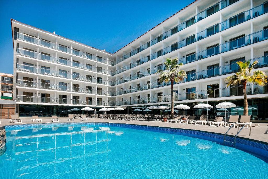 hotels with balcony in Salou