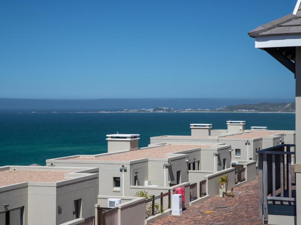 hotels with balcony in Knysna