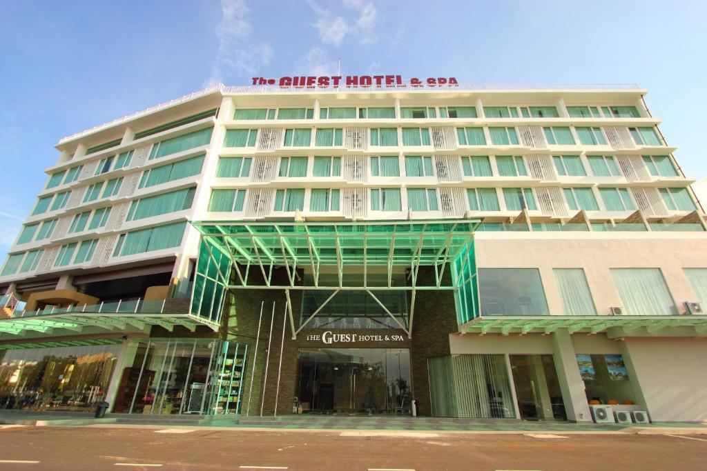 hotels with balcony in Port Dickson