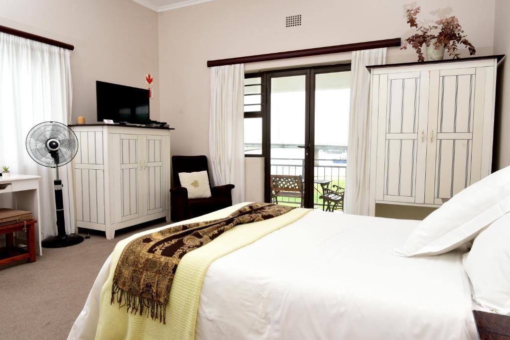 hotels with balcony in Cape West Coast