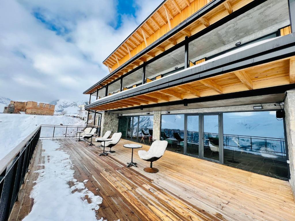 hotels with balcony in Gudauri