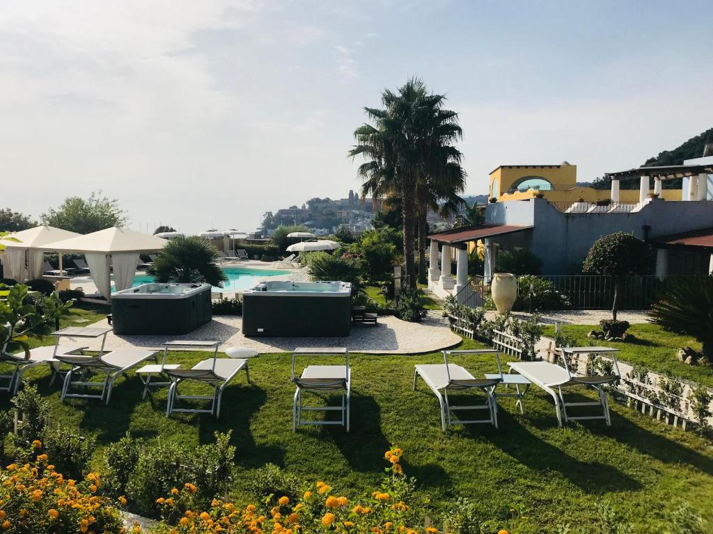 hotels with balcony in Lipari Italy