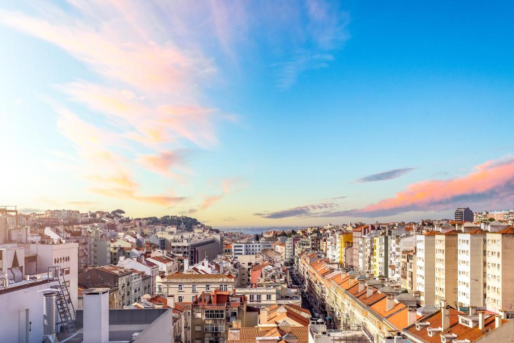 hotels with balcony in Lisbon