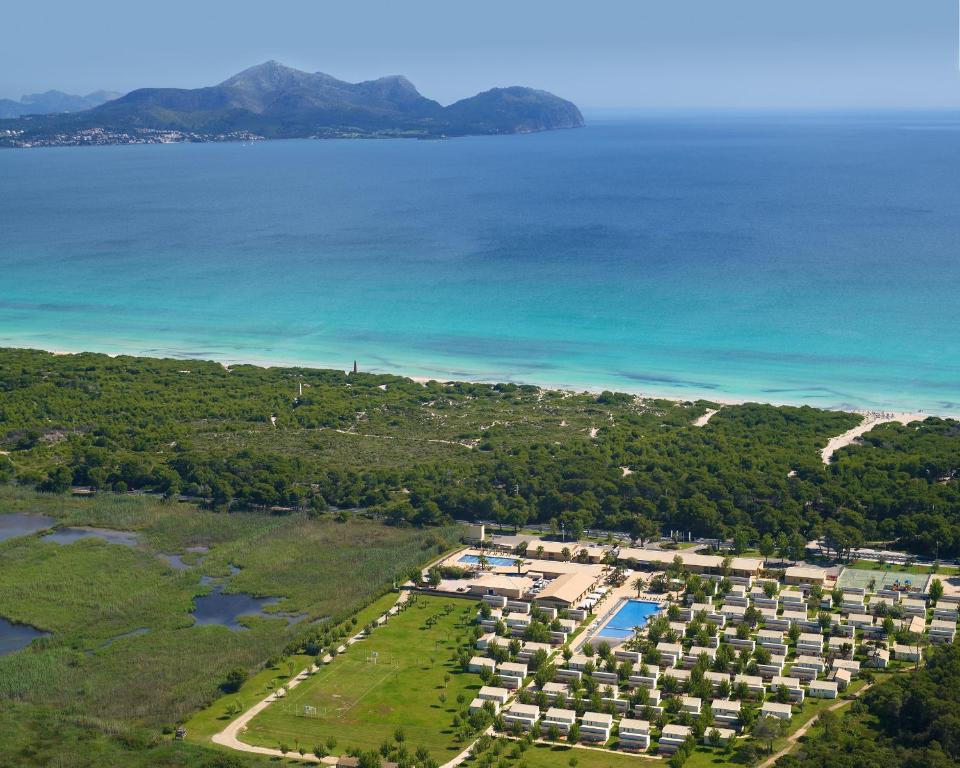 hotels with balcony in Playa De Muro