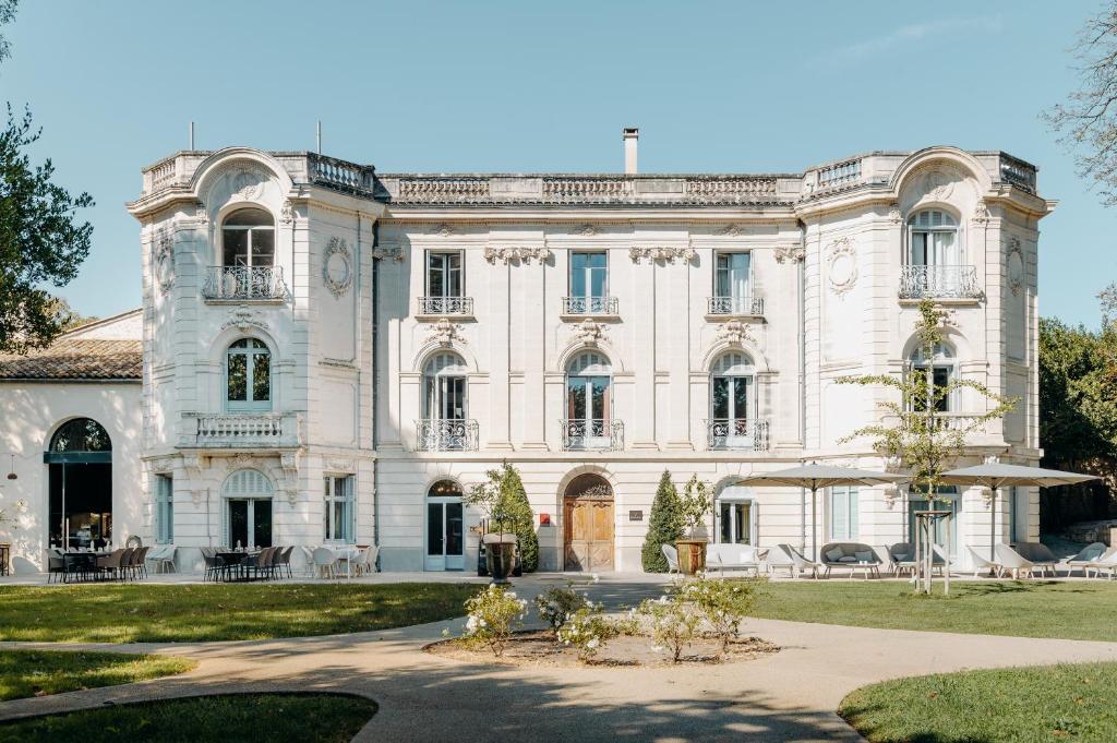 hotels with balcony in Montpellier