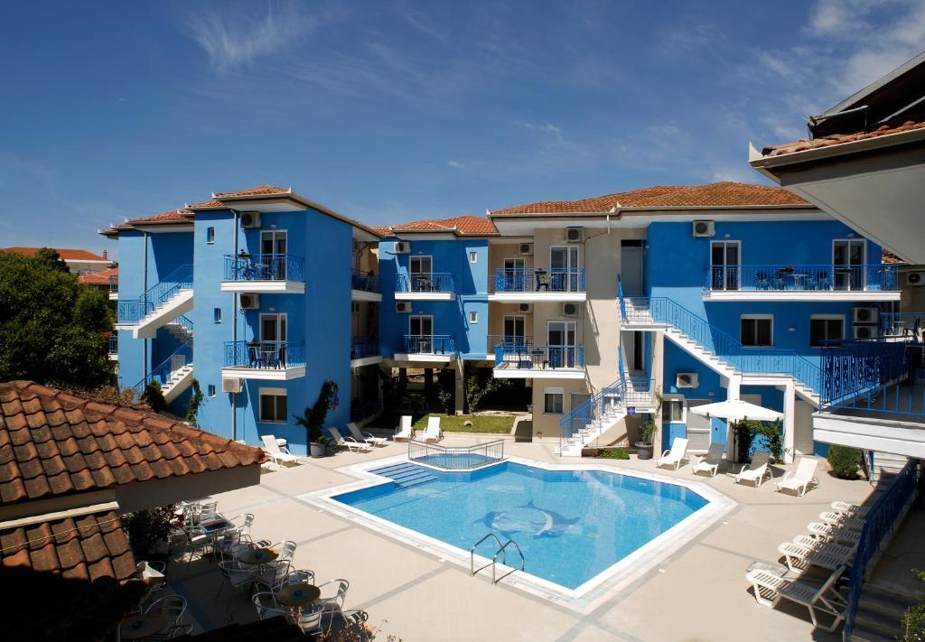 hotels with balcony in Afitos