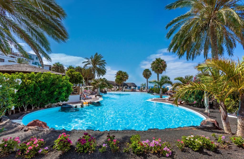 hotels with balcony in Lanzarote