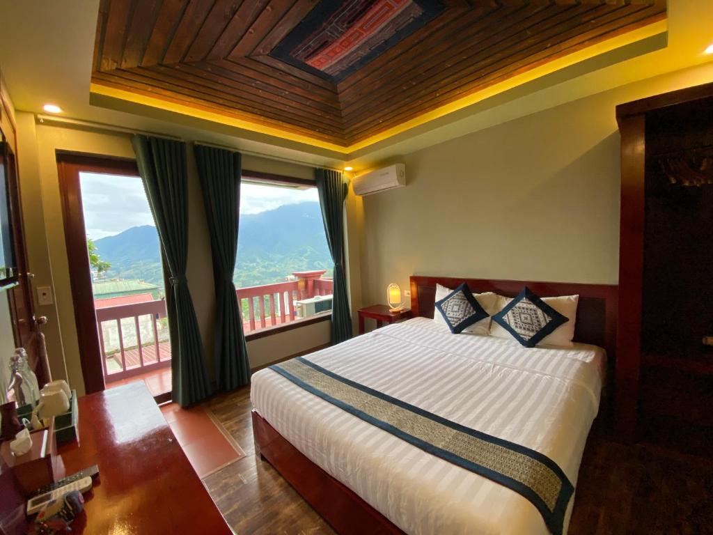 hotels with balcony in Sa Pa