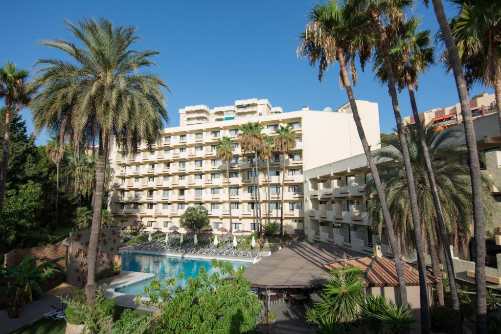 hotels with balcony in Torremolinos Bateria Park