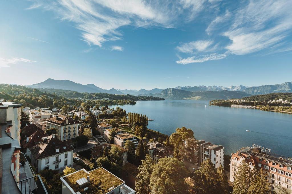 hotels with balcony in Luzern