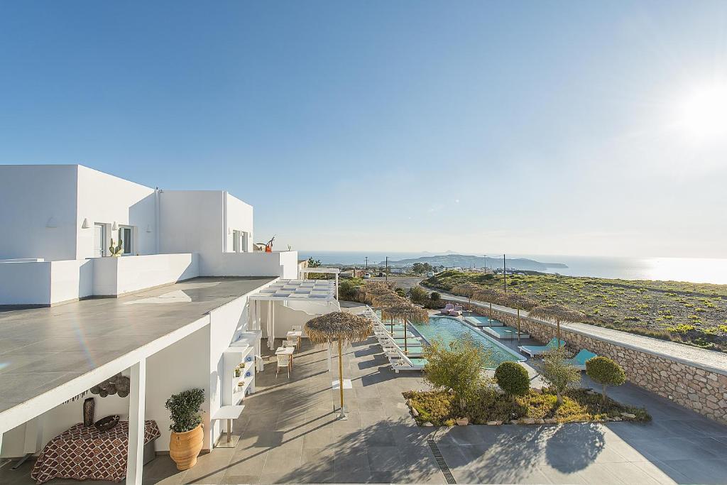 hotels with balcony in Pirgos