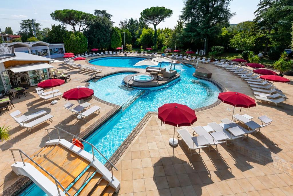 hotels with balcony in Montegrotto Terme