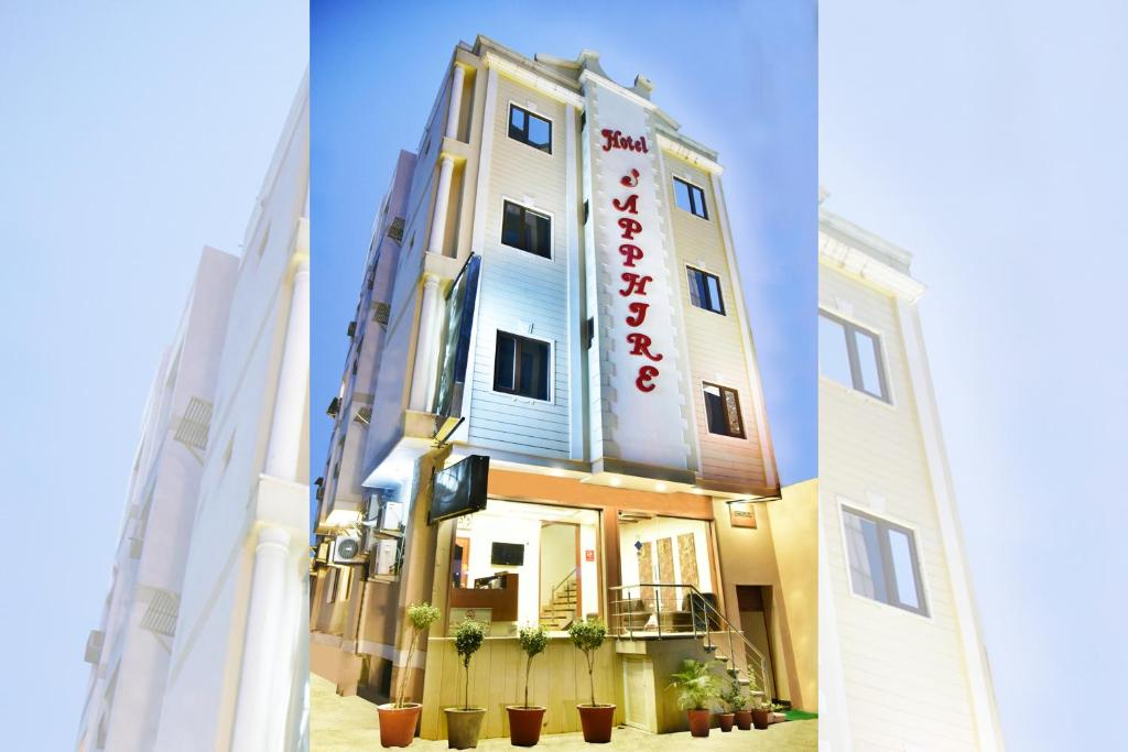 hotels with balcony in Amritsar