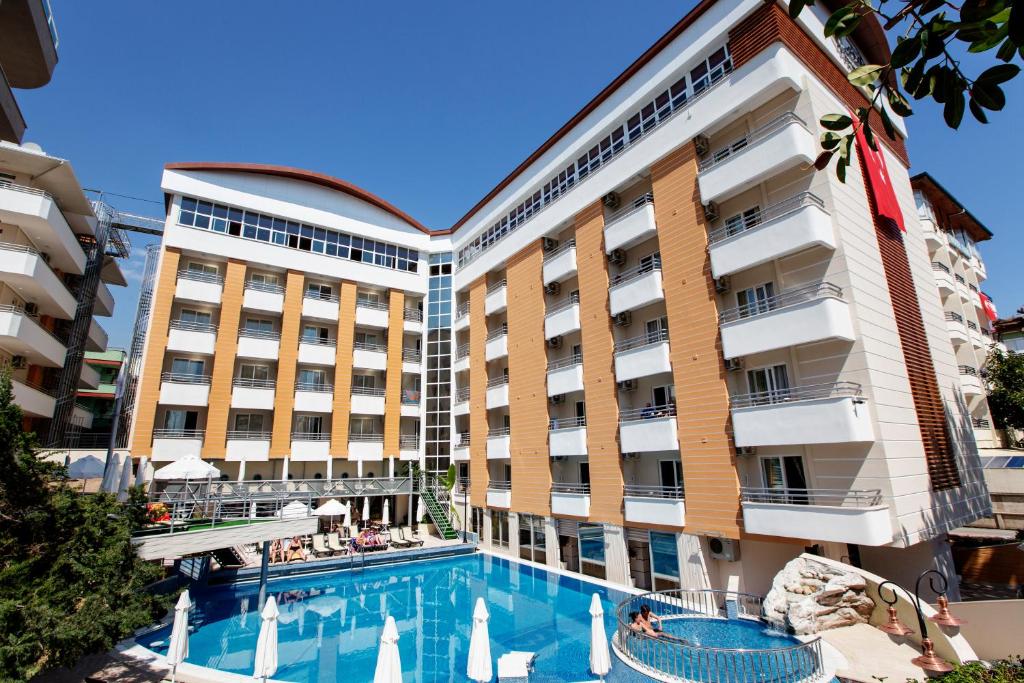 hotels with balcony in Alanya