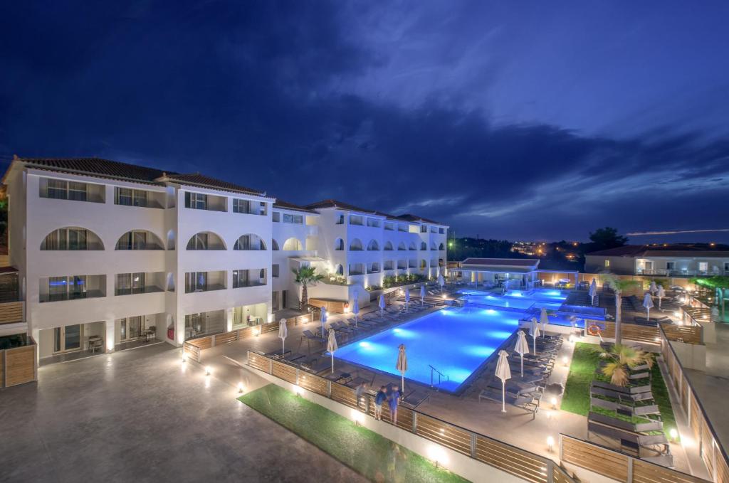 hotels with balcony in Tsilivi