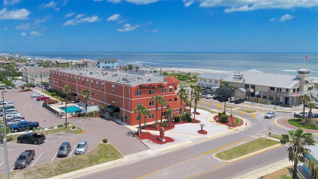 hotels with balcony in Fernandina Beach