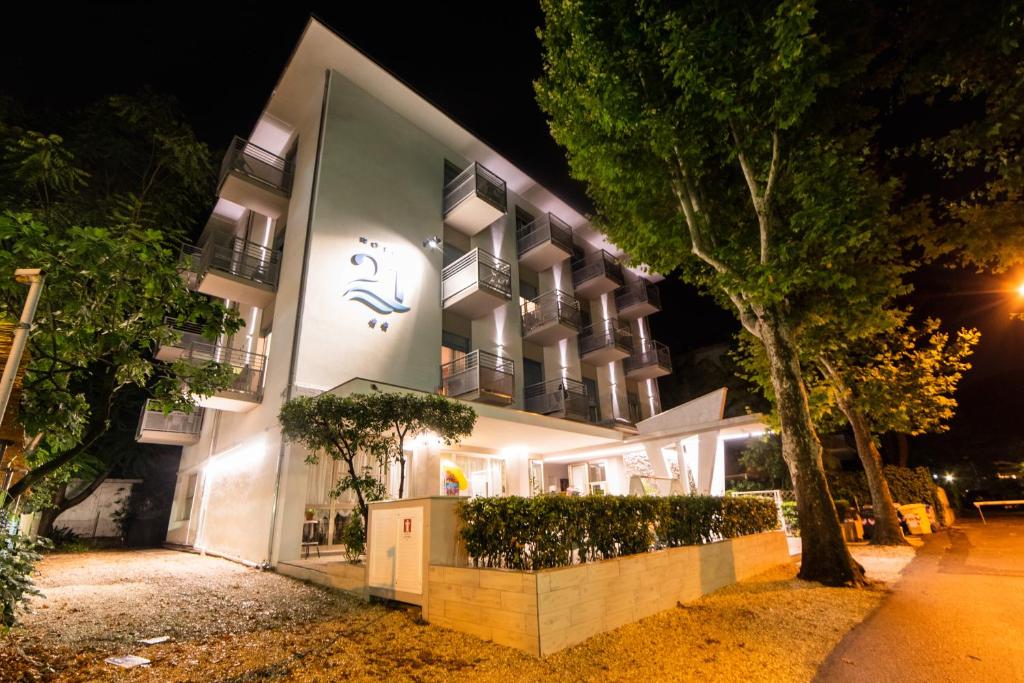 hotels with balcony in Riccione