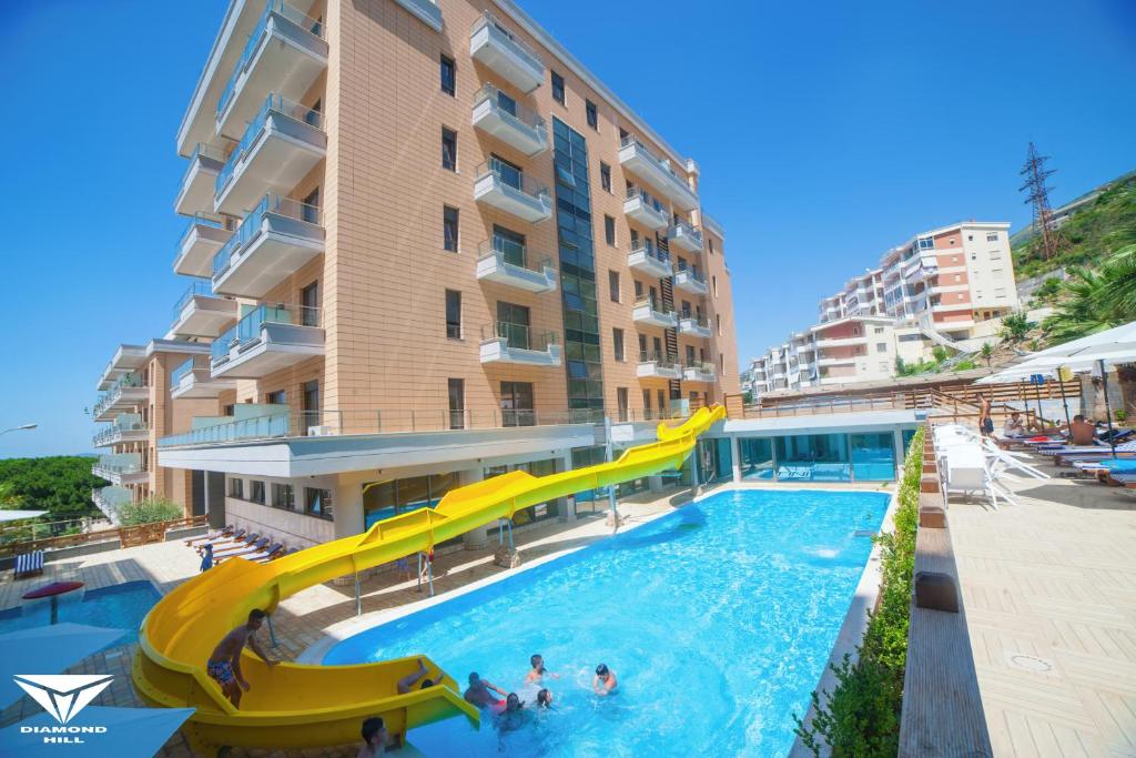 hotels with balcony in Vlore