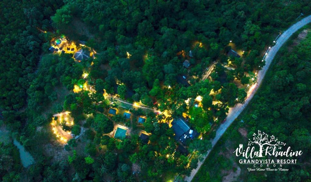 hotels with balcony in Coron