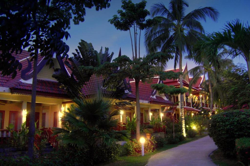 hotels with balcony in Rawai Beach Rawai Park