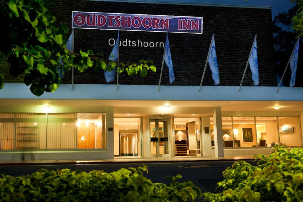 hotels with balcony in Oudtshoorn